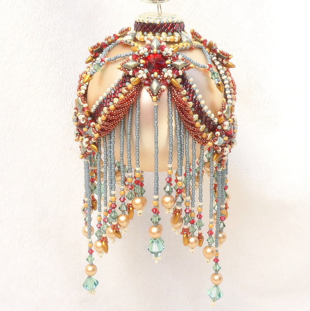 Cascading Garland Ornament Pattern