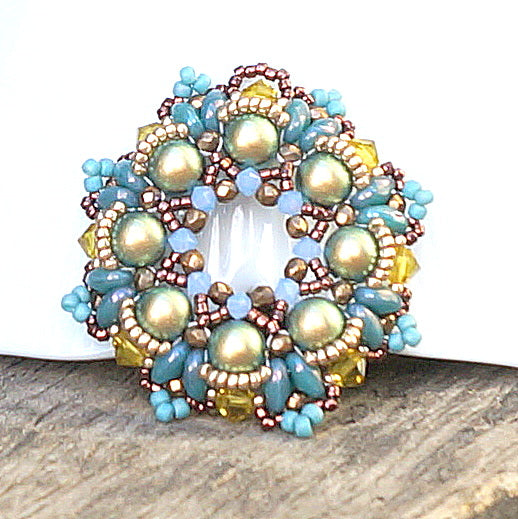Mini Bead Kit - Scalloped Wreath Pendant