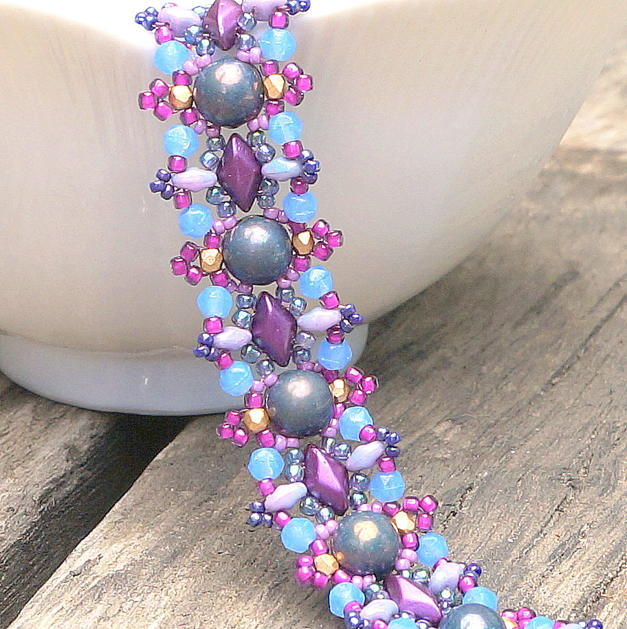 mini bead kit - Textured Borders Bracelet